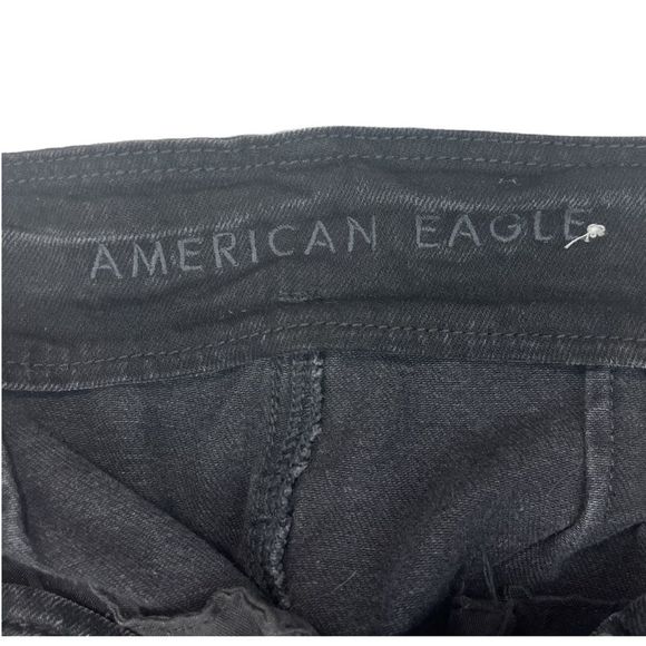American Eagle • Denim Mom Shorts - Picture 5 of 7